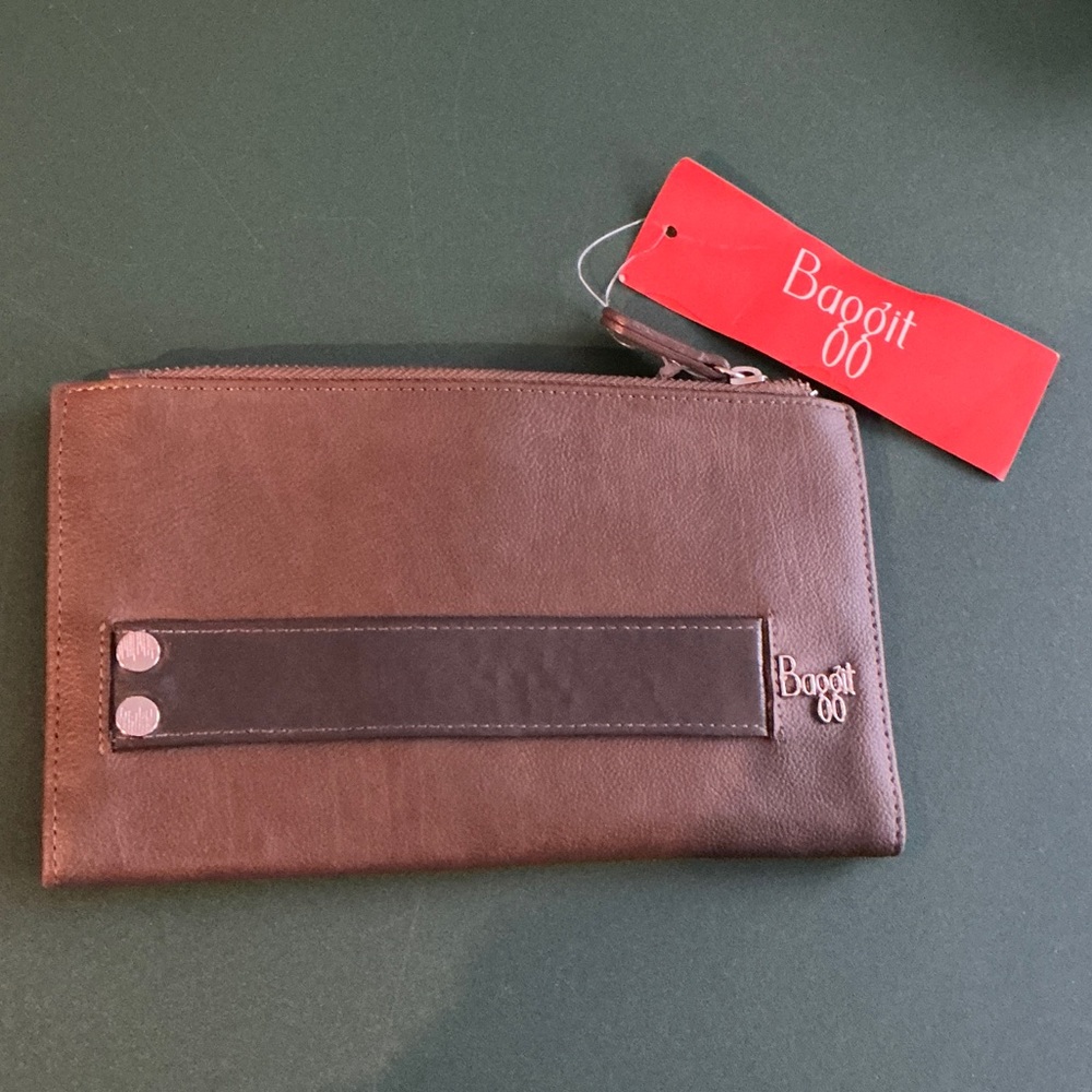 Baggit Casual Bi-Fold Wallet For Men